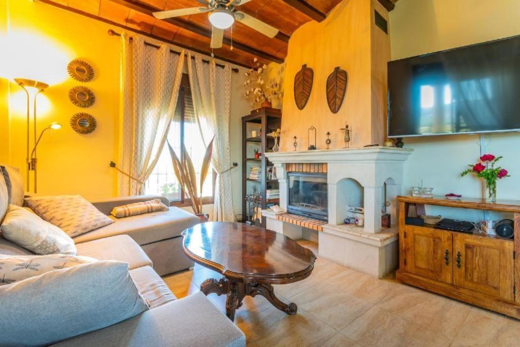 Finca Mallorquin Малага Екстериор снимка